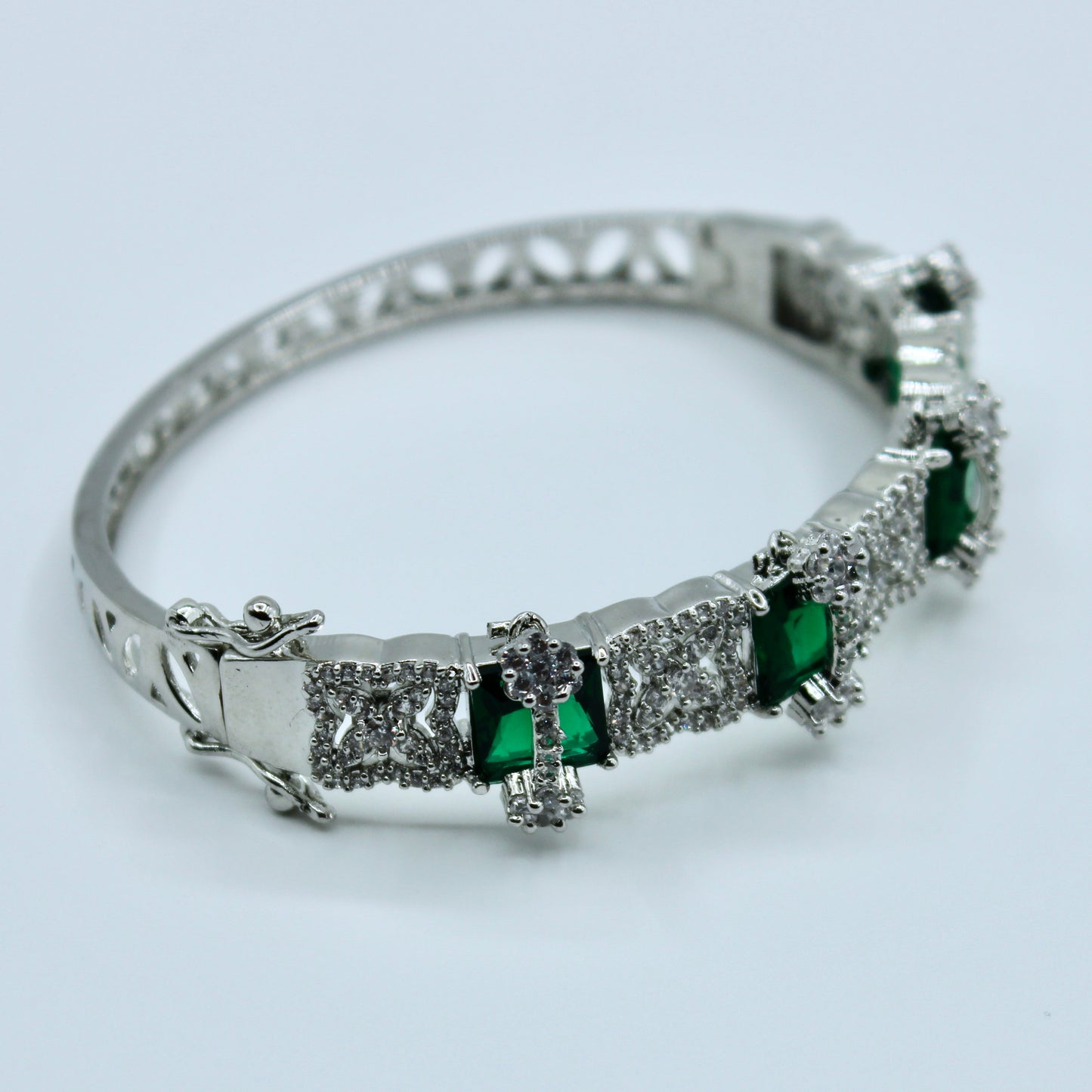 Cubic Zirconia Bracelet - E2308