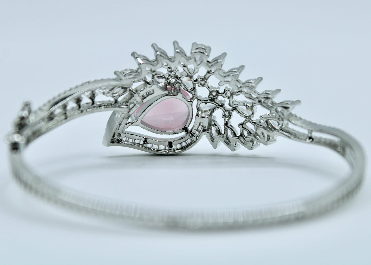 Pear-Cut Cubic Zirconia Bracelet - E2311