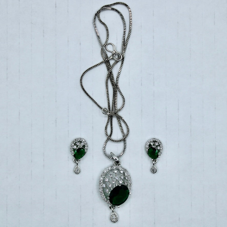 Oval-Cut Cubic Zirconia Pendant Set - E2289