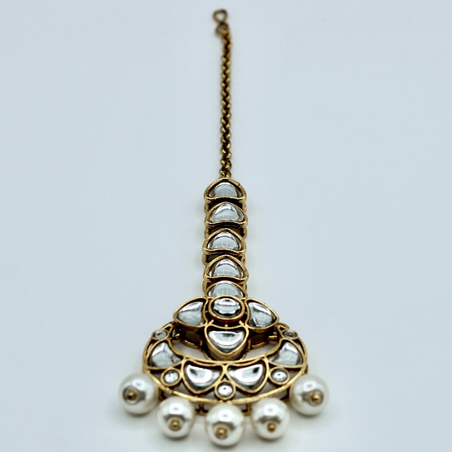 Kundan and Faux Pearl Teeka - E517