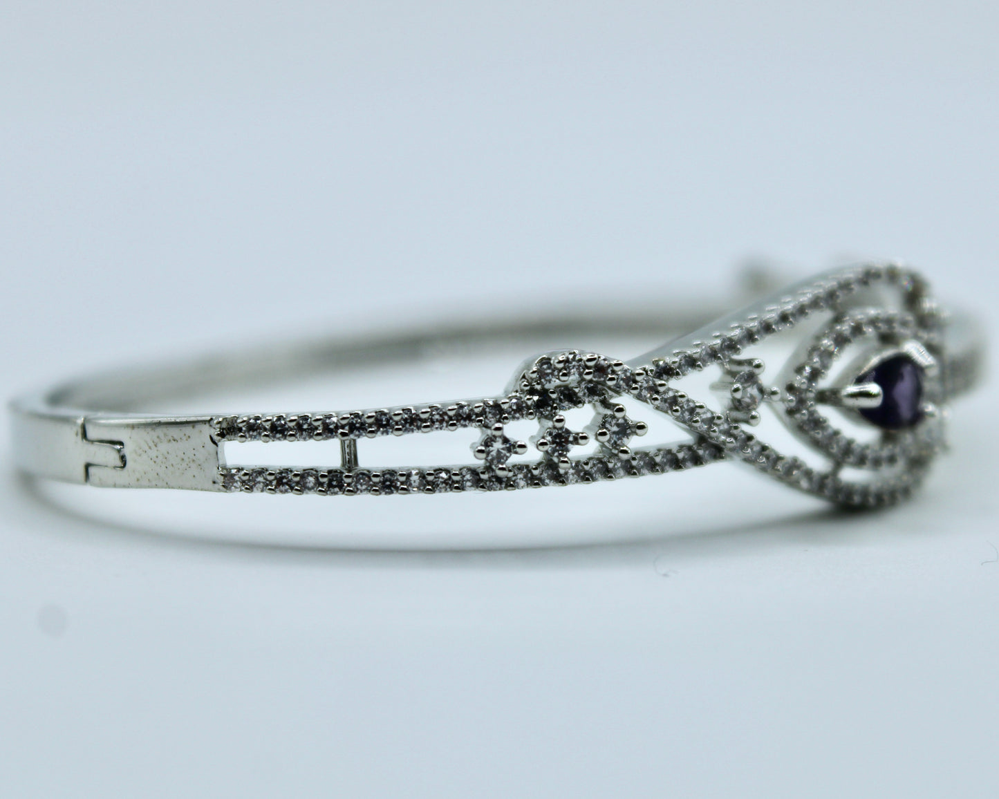 Pear-Cut Studded Cubic Zirconia Bracelet - E2313