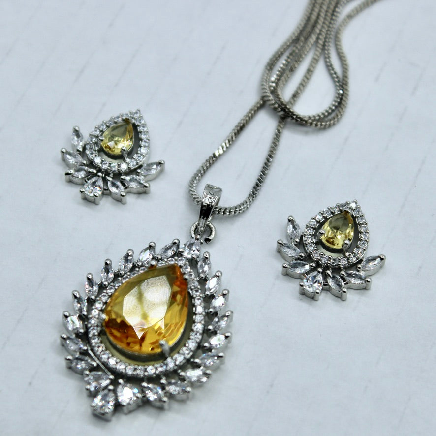 Pear and Marquis Cut Cubic Zirconia Pendant Set - E2285
