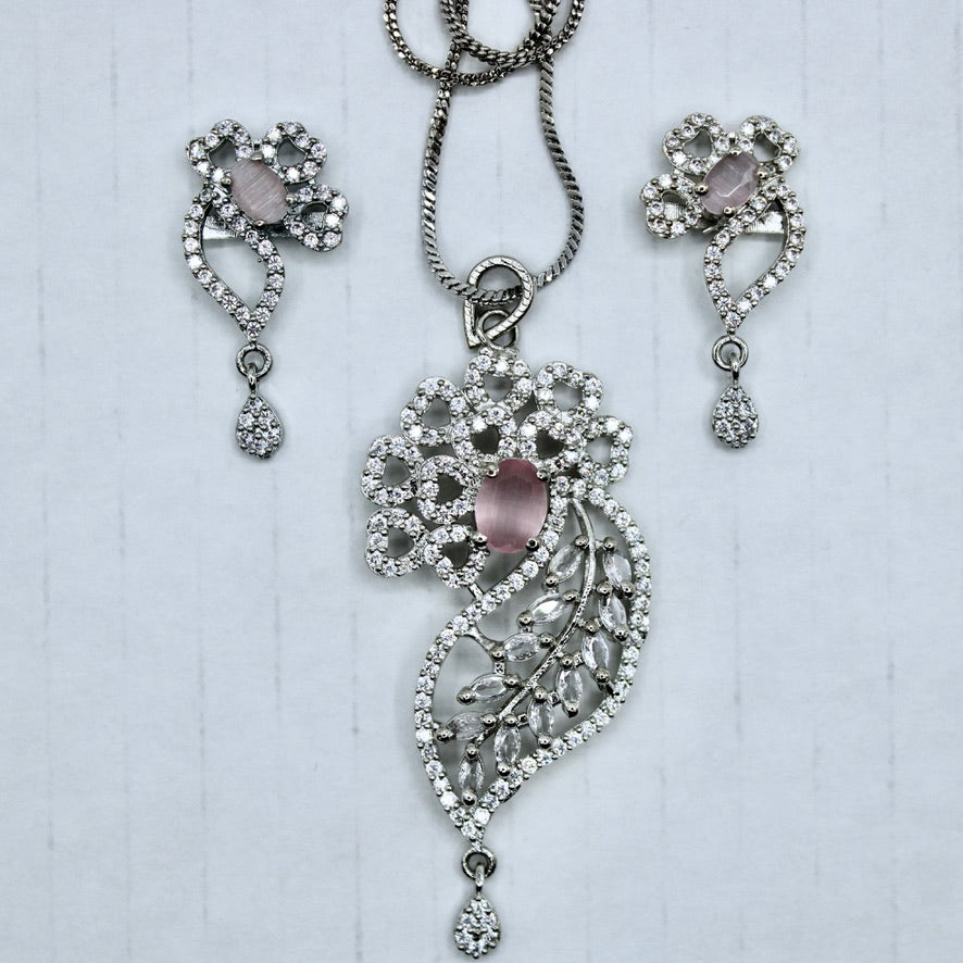 Oval and Marquis Cut Cubic Zirconia Pendant Set - E2291