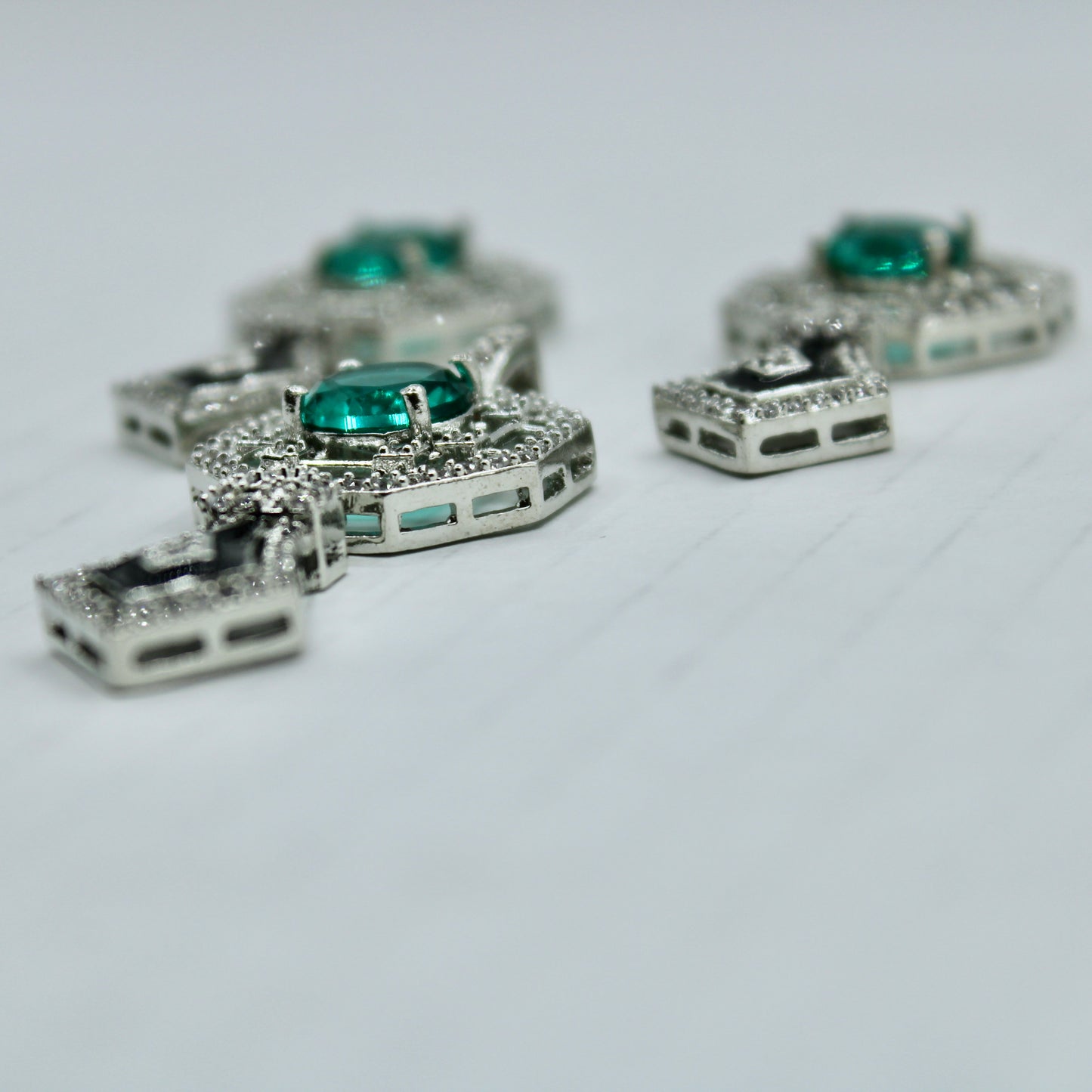 Round-Cut Cubic Zirconia Pendant Set - E2280
