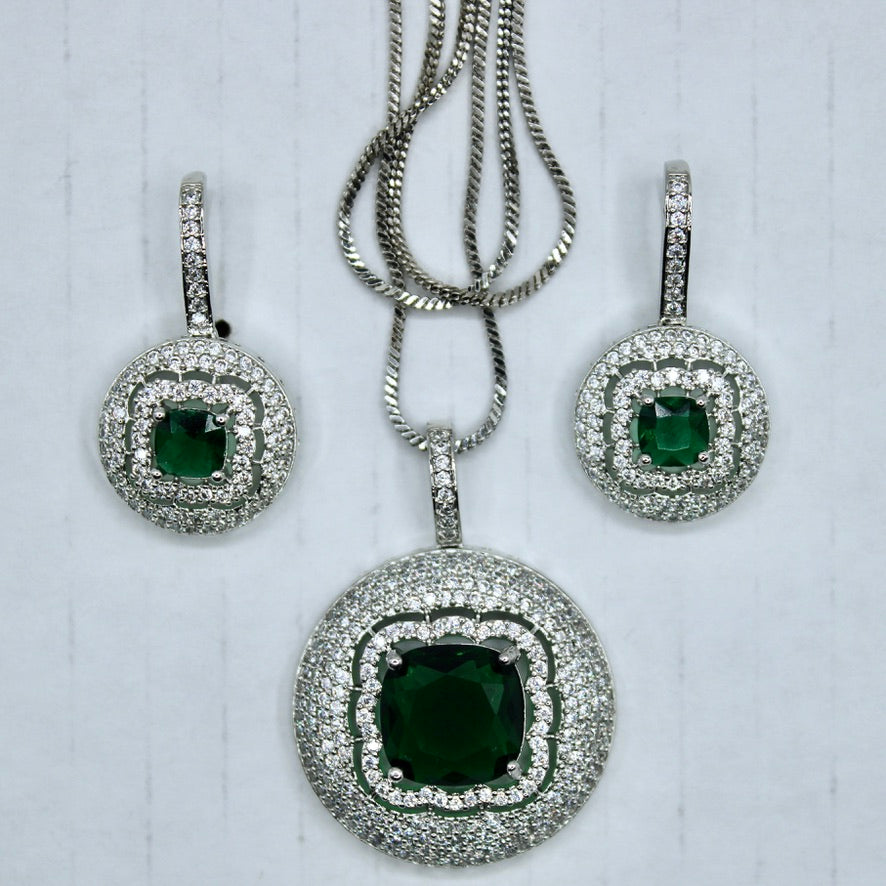 Cushion-Cut Cubic Zirconia Pendant Set - E2288