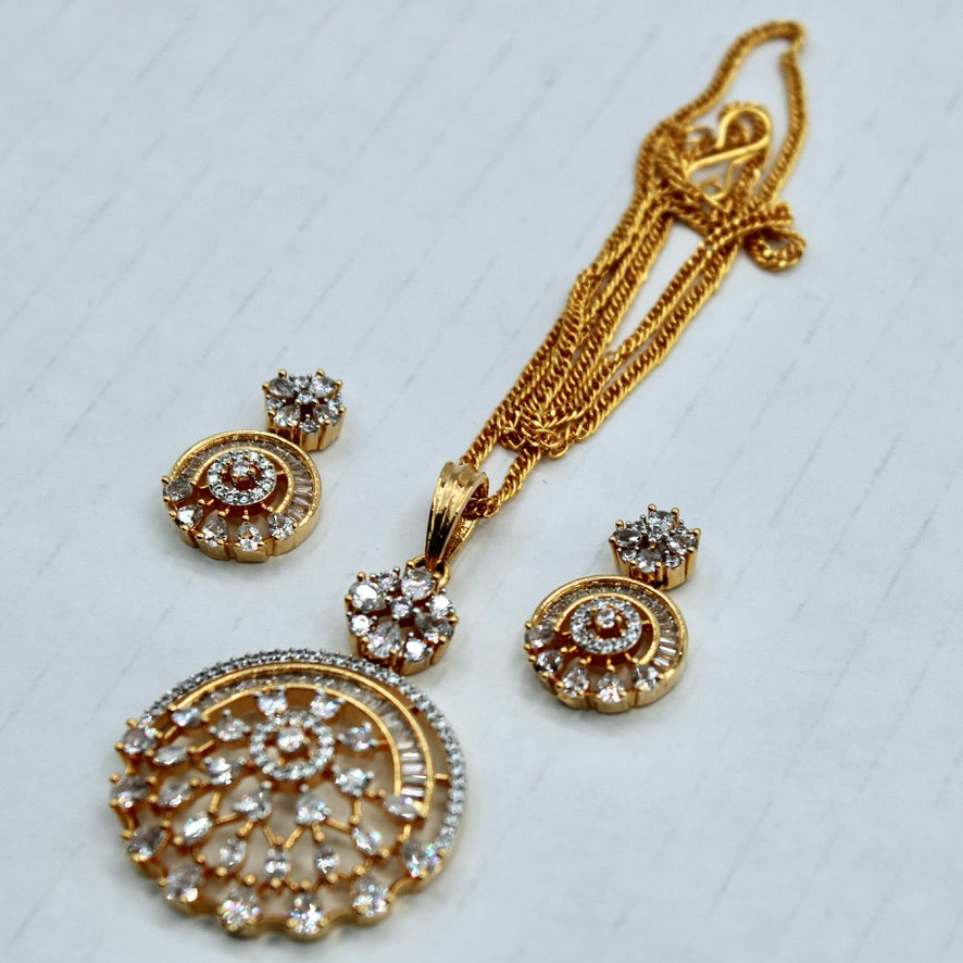 Golden Cubic Zirconia Pendant Set - E2284