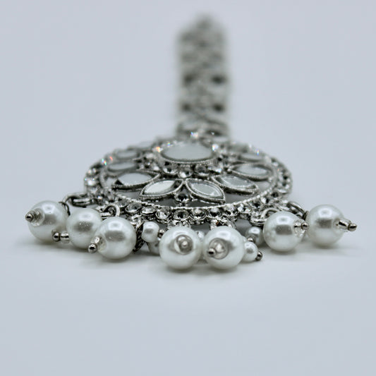 Sheesha Kundan and Faux Pearl Teeka - E515