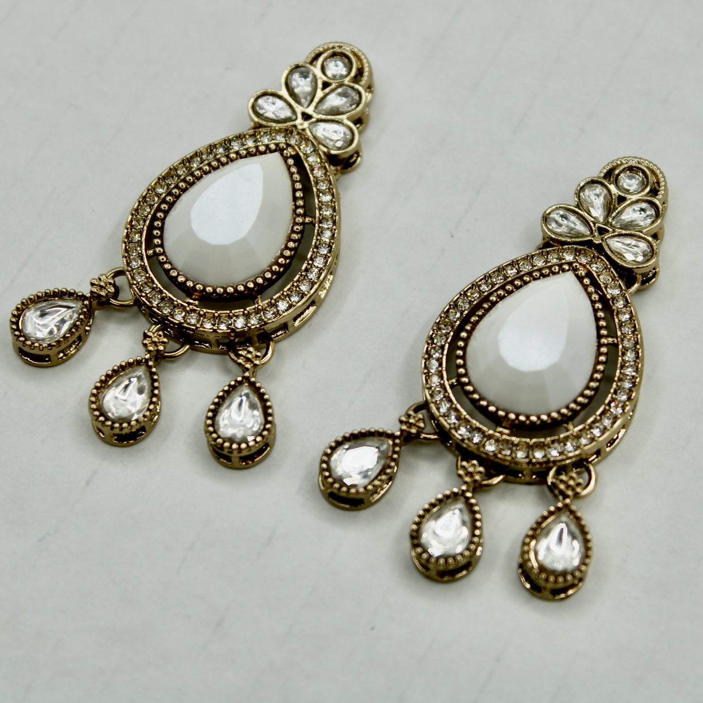 Kundan Cocktail Earrings - E553