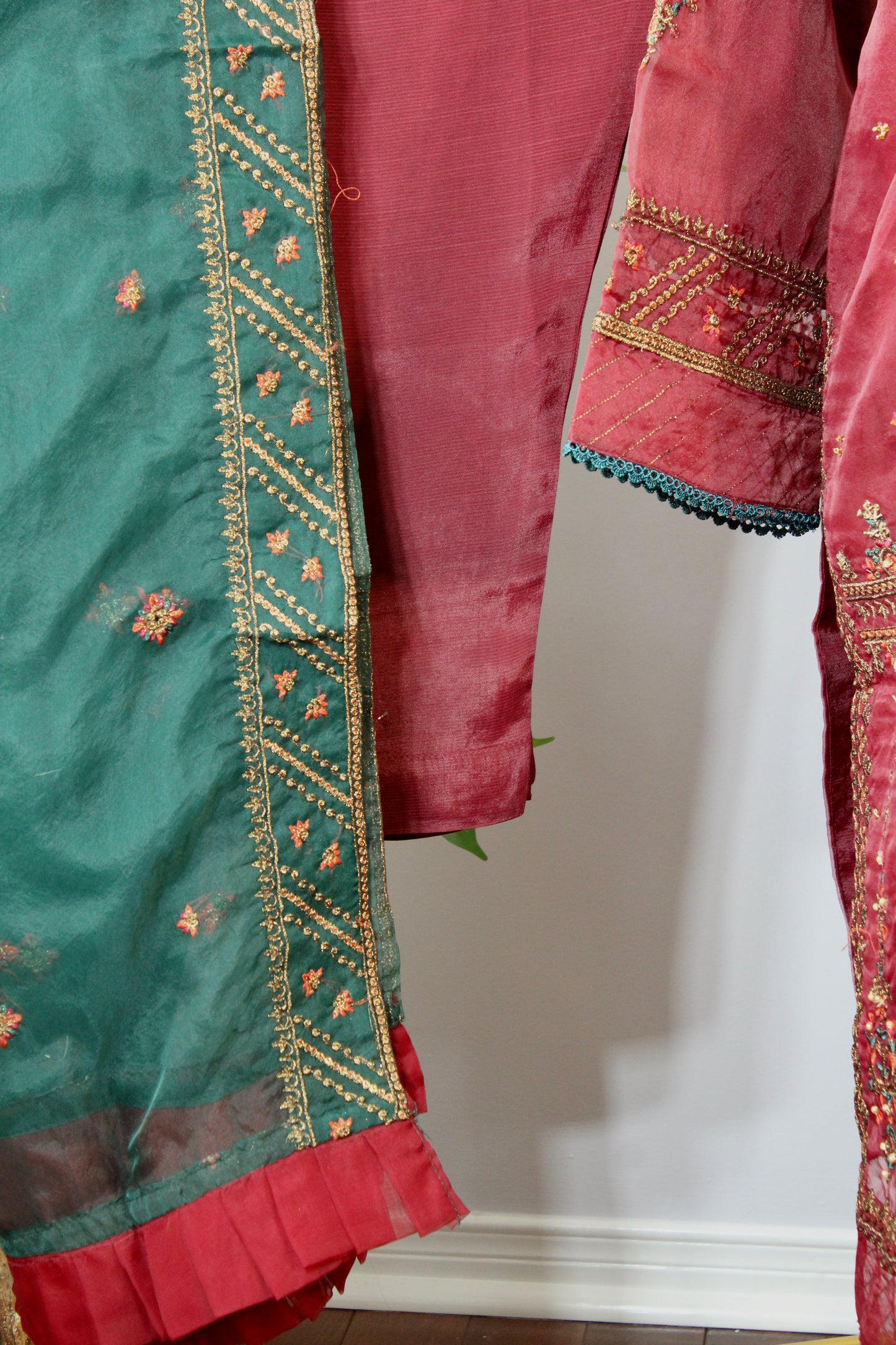 Juhi - E0210