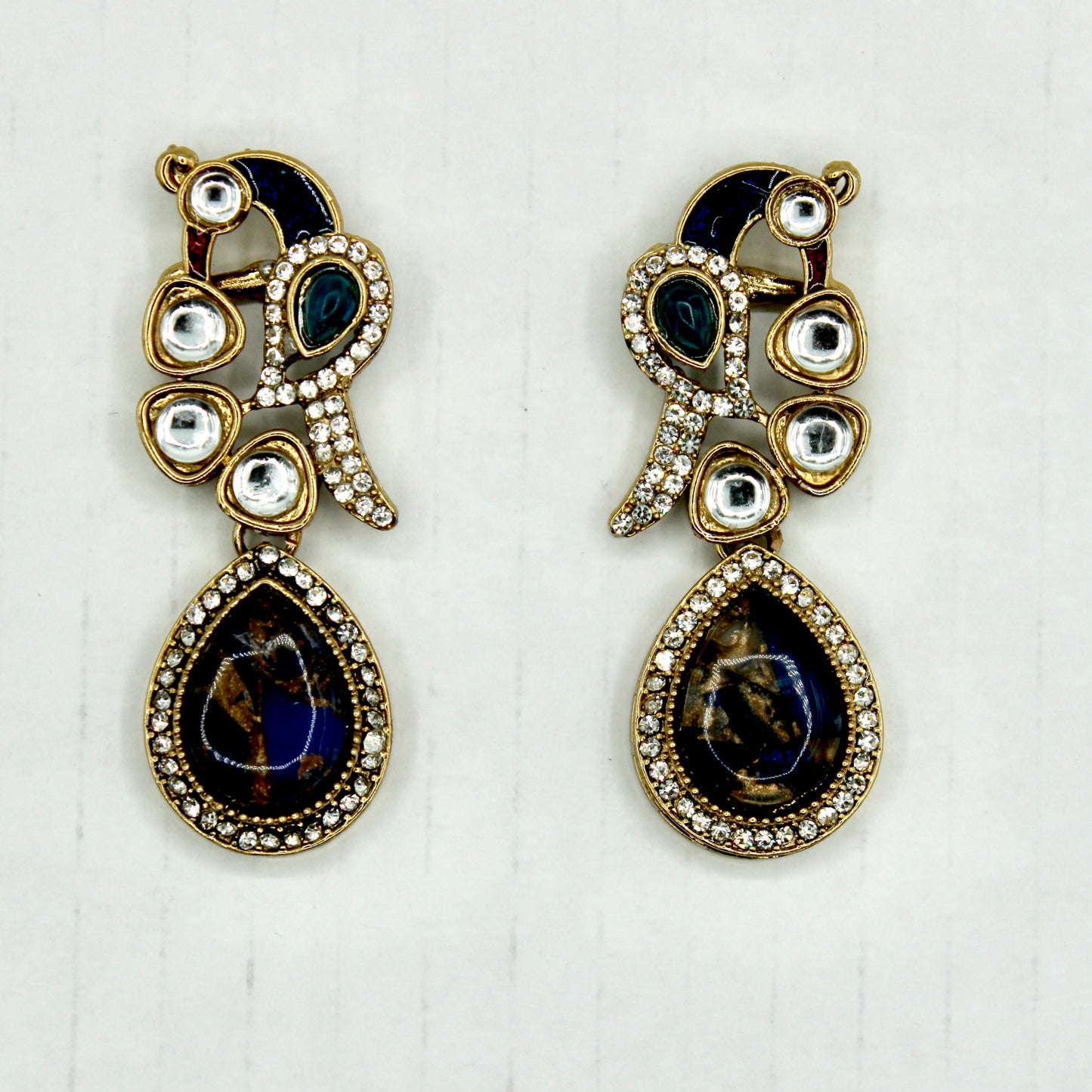 Cubic Zirconia Earrings - E544