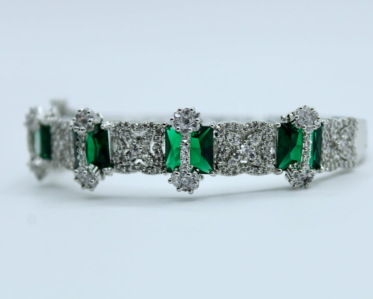 Cubic Zirconia Bracelet - E2308