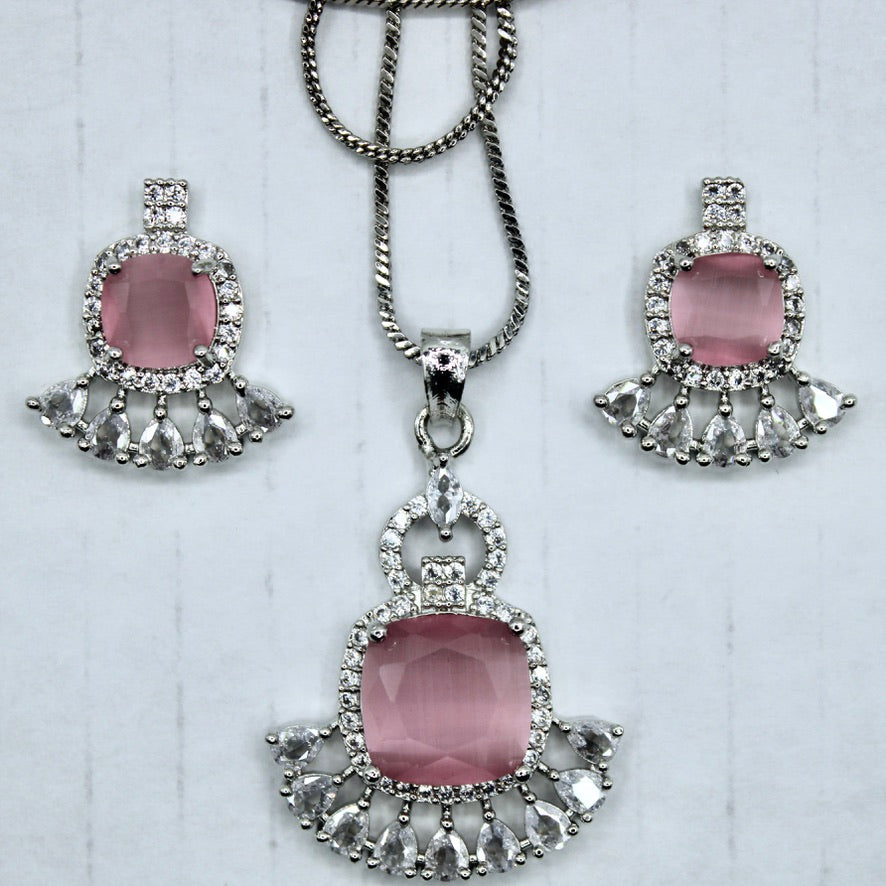 Old Mine Cut Cubic Zirconia Pendant Set - E2286