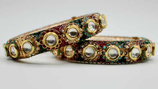 Meena Kari and Kundan Kada - E2221