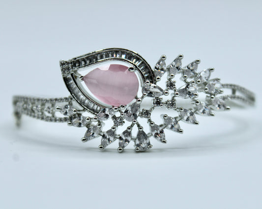 Pear-Cut Cubic Zirconia Bracelet - E2311