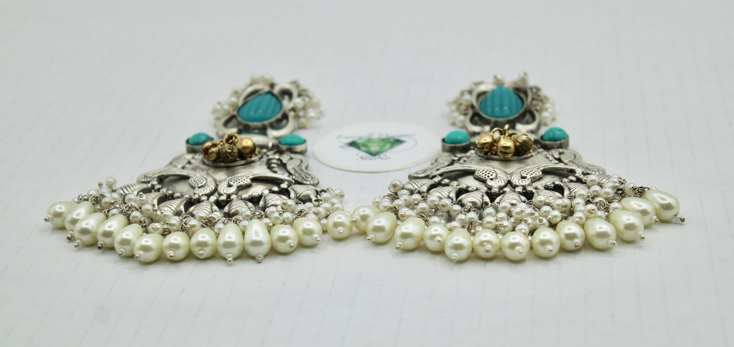 Oxidized Earrings With Faux Pearls - E1227