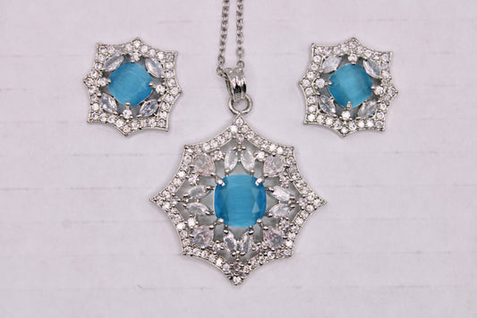 Oval-Cut Cubic Zirconia Pendant Set - E779