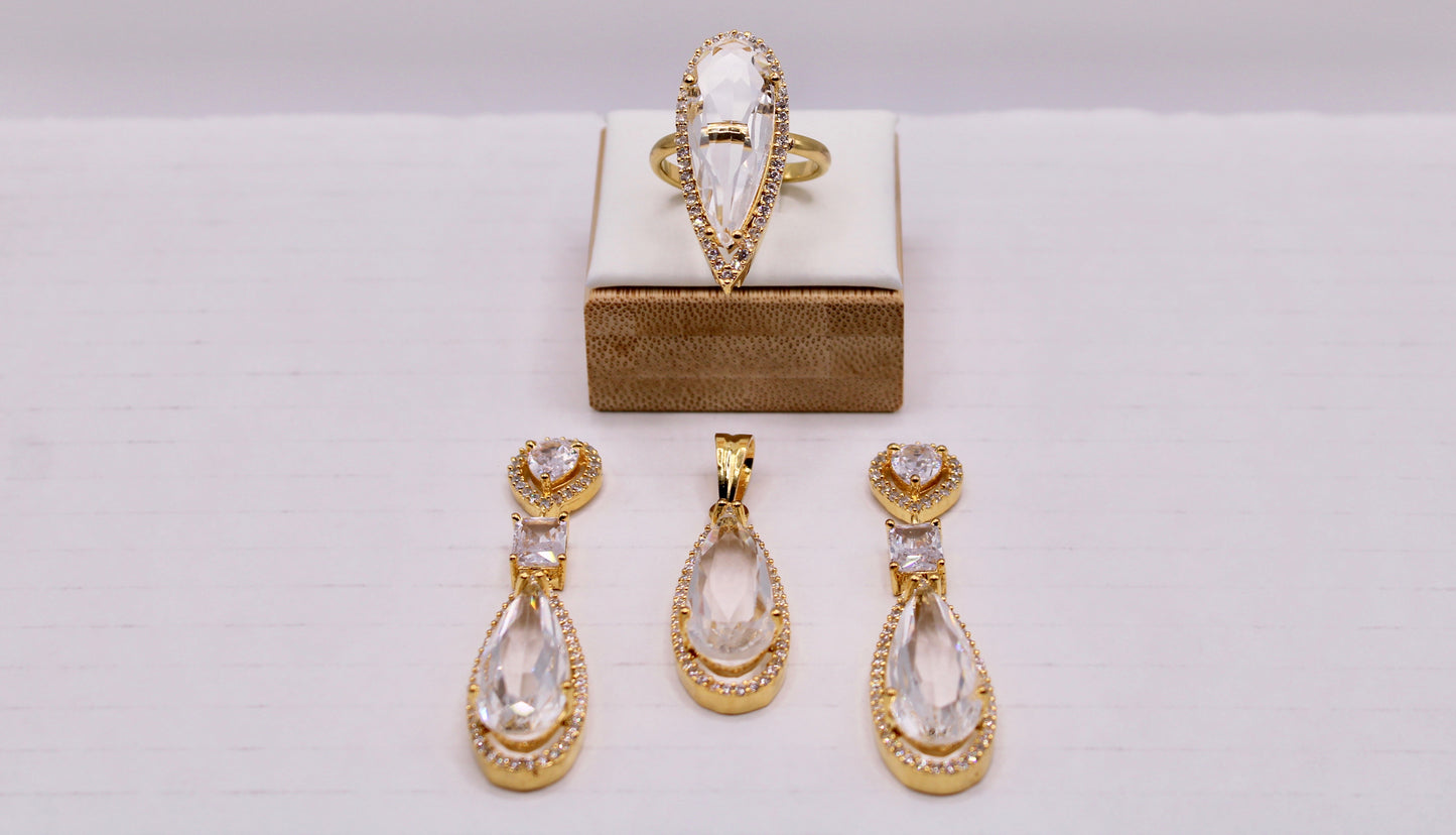 Pear-Cut Cubic Zirconia Pendant Set - E685