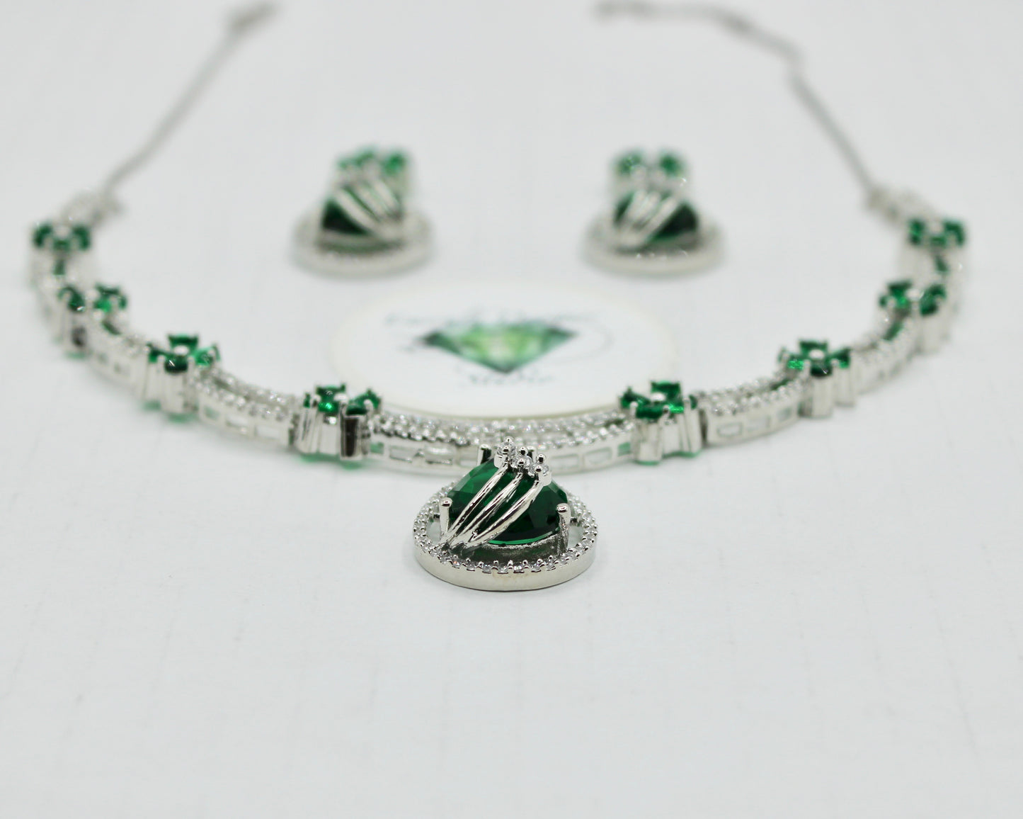 Pear-Cut Cubic Zirconia Necklace Set - E799