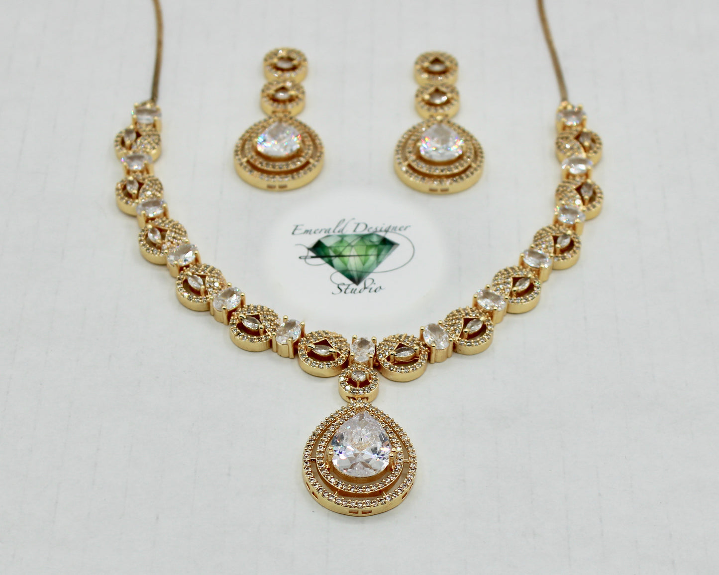 Pear-Cut Cubic Zirconia Necklace Set - E807