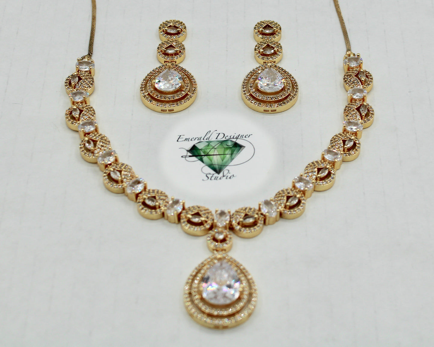 Pear-Cut Cubic Zirconia Necklace Set - E807