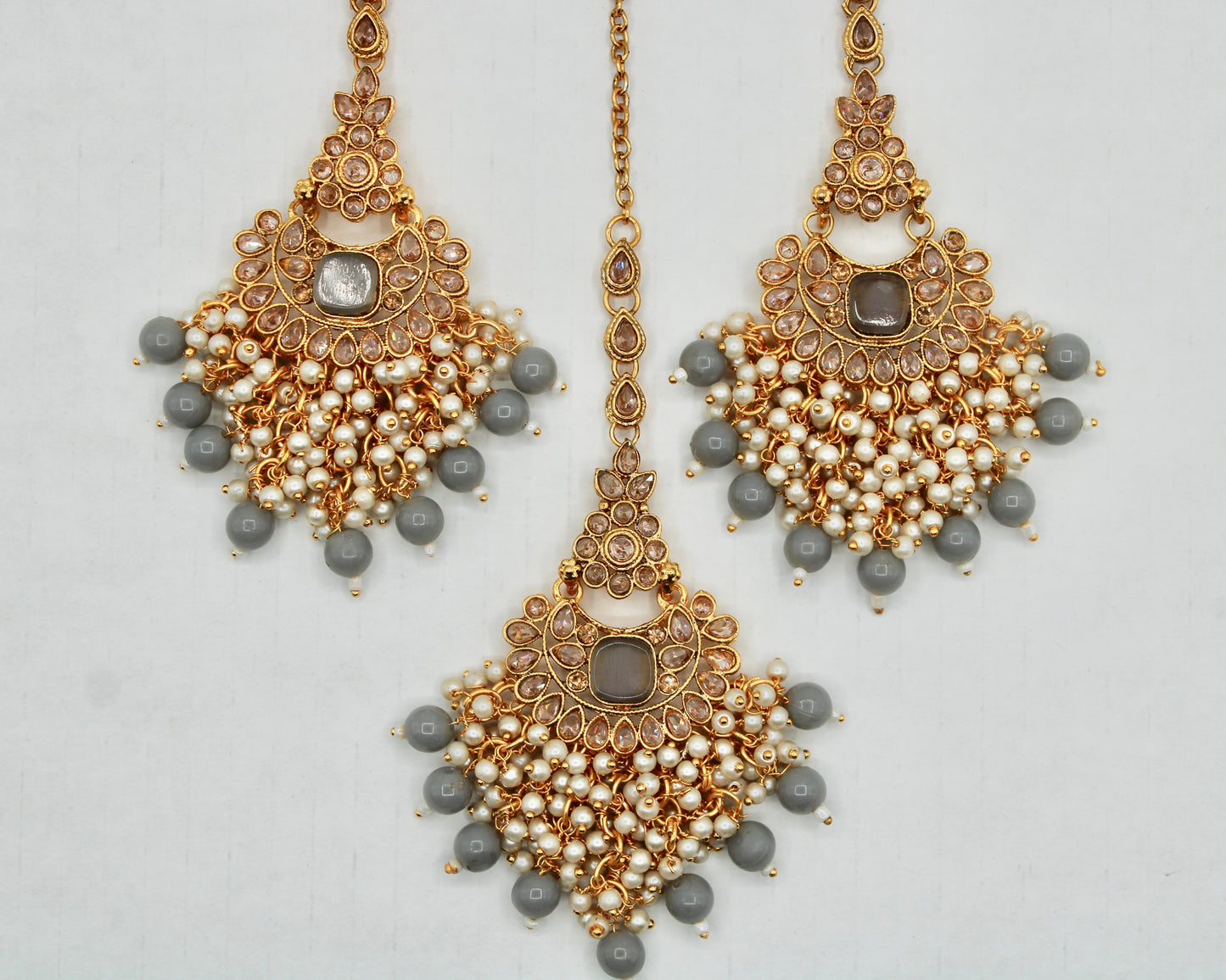 Gajra-Kundan Teeka Set - E1327