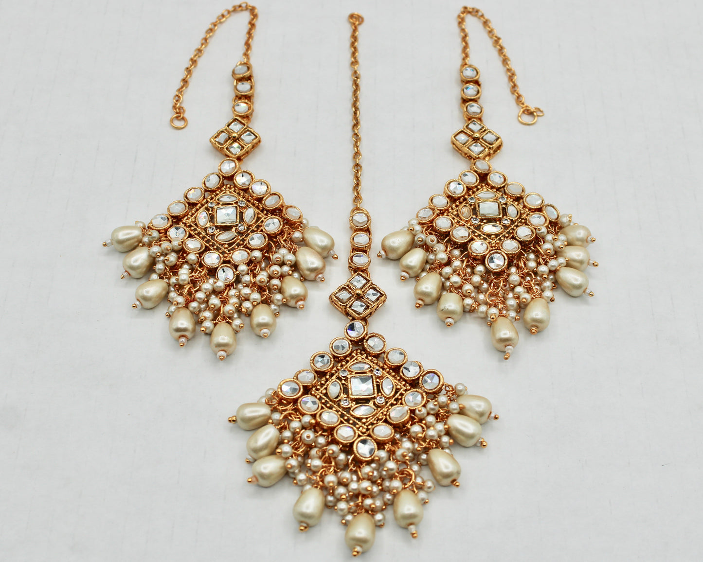 Faux Kundan and Bead Teeka Set - E1326