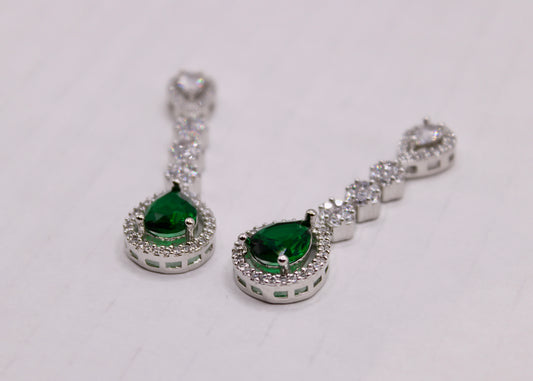 Pear-Cut Cubic Zirconia Earrings - E7076