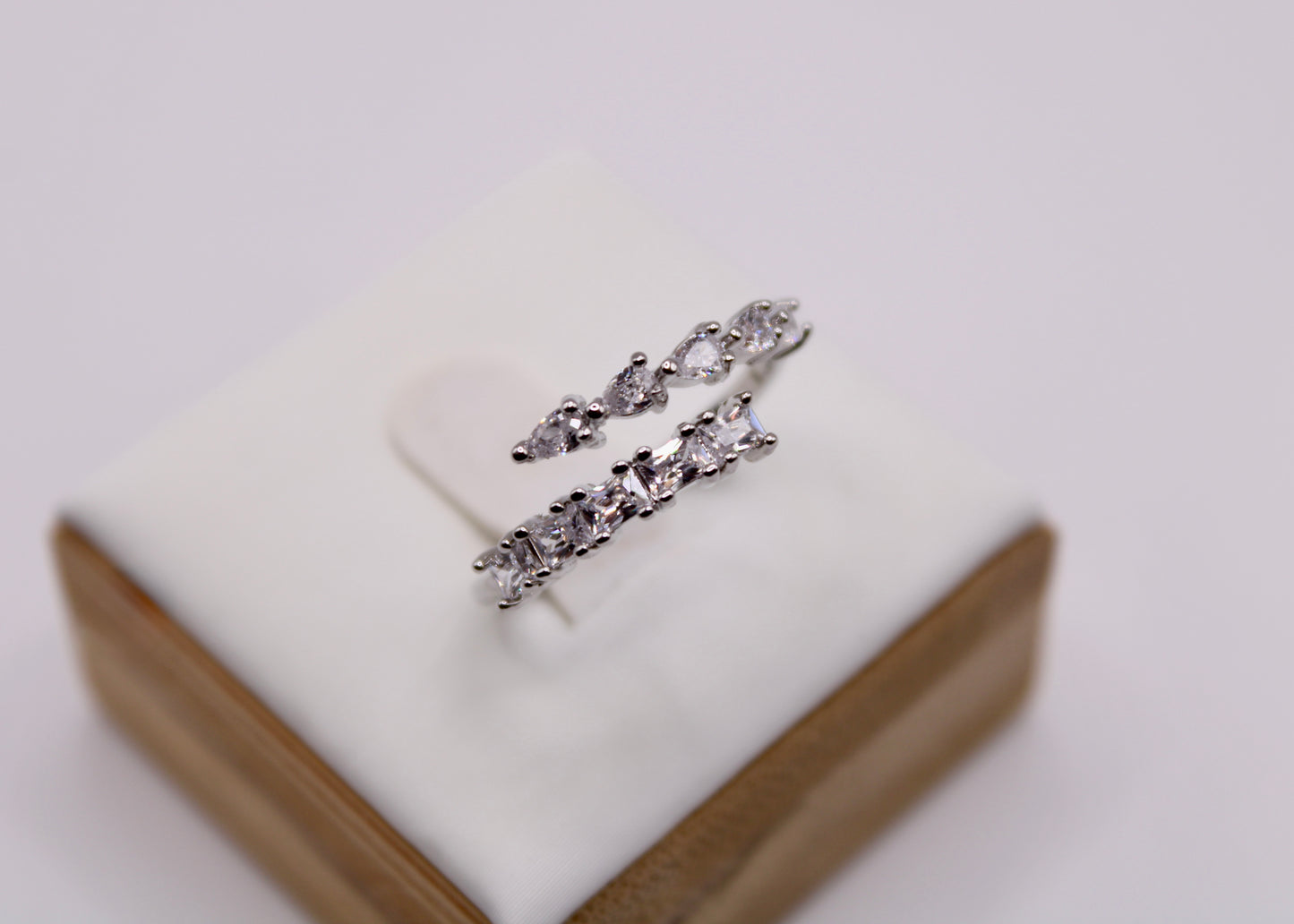 Cubic Zirconia Crossover Ring - E7047