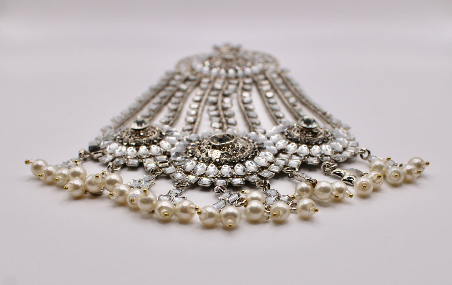 Sheesha Kundan and Faux Pearl Jhumer - E982