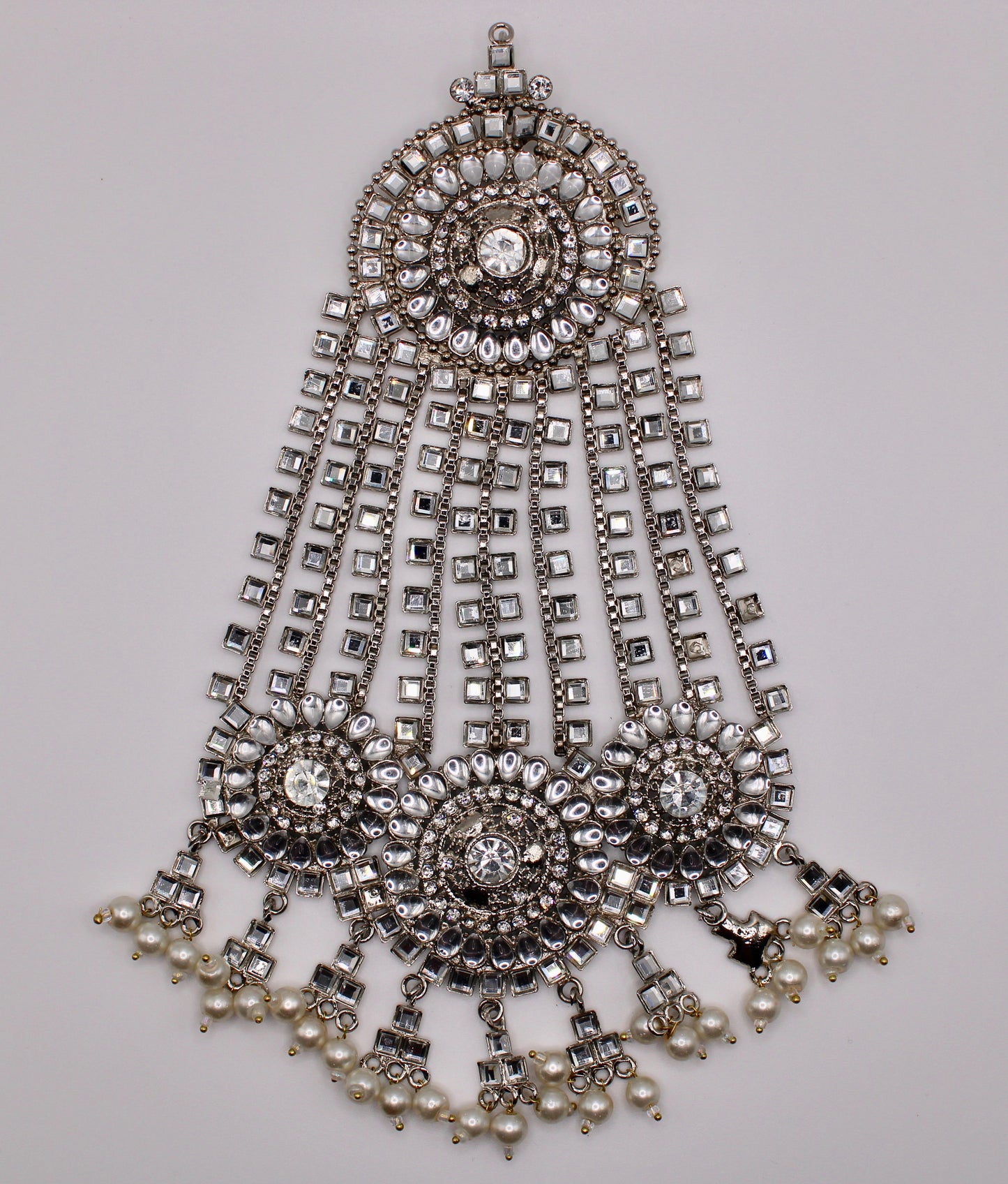 Sheesha Kundan and Faux Pearl Jhumer - E982