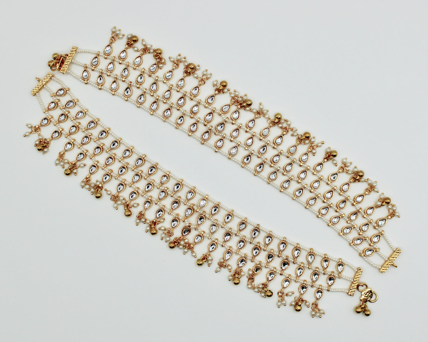 Faux Kundan And Pearl Anklet - E859