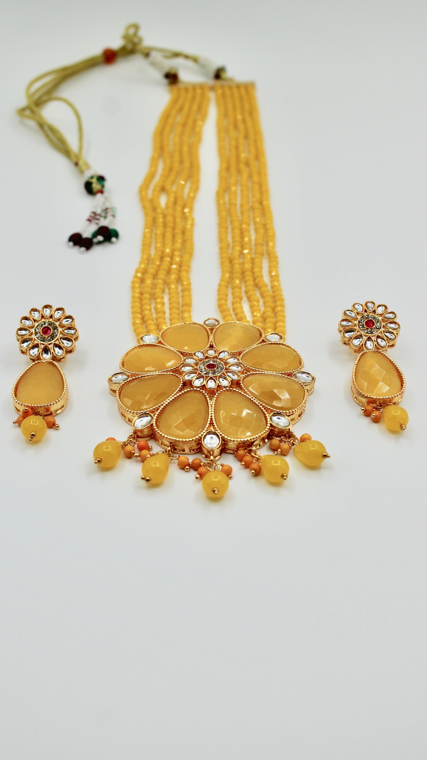 Sapna-E3059