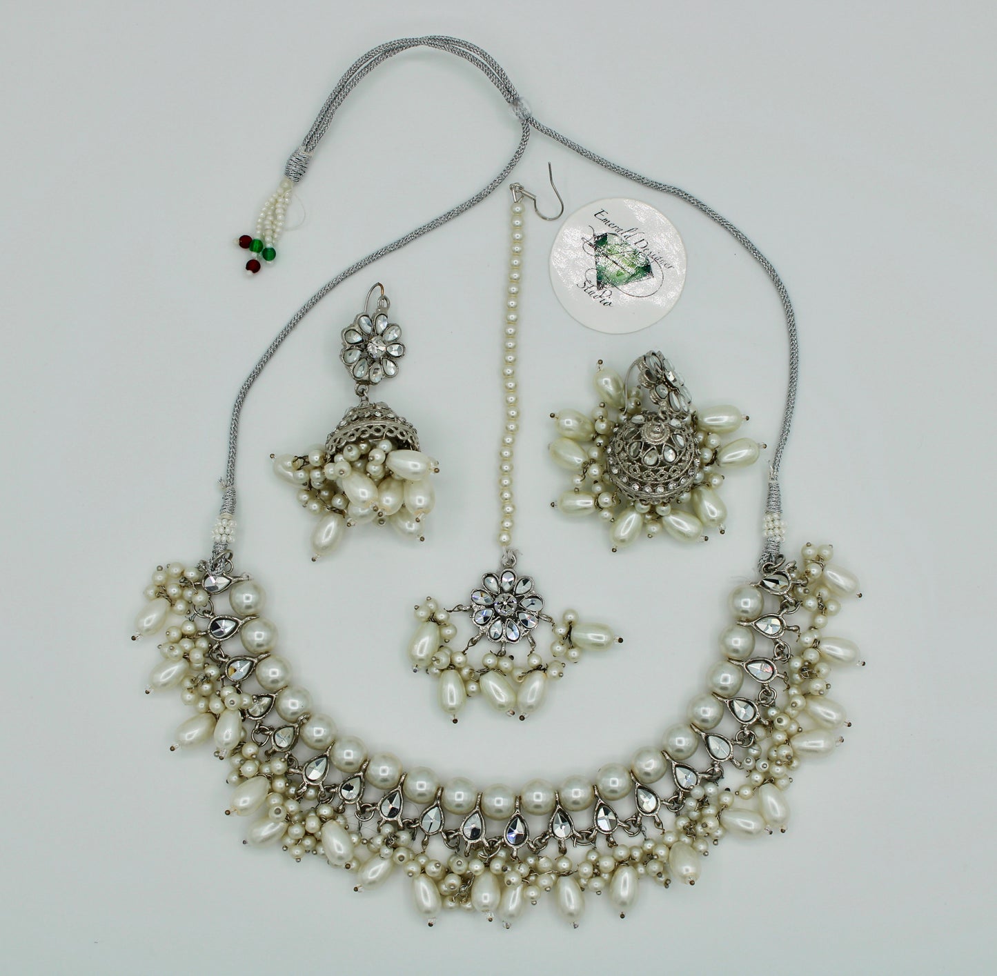 Sheesha Kundan And Faux Pearl Necklace Set - E101