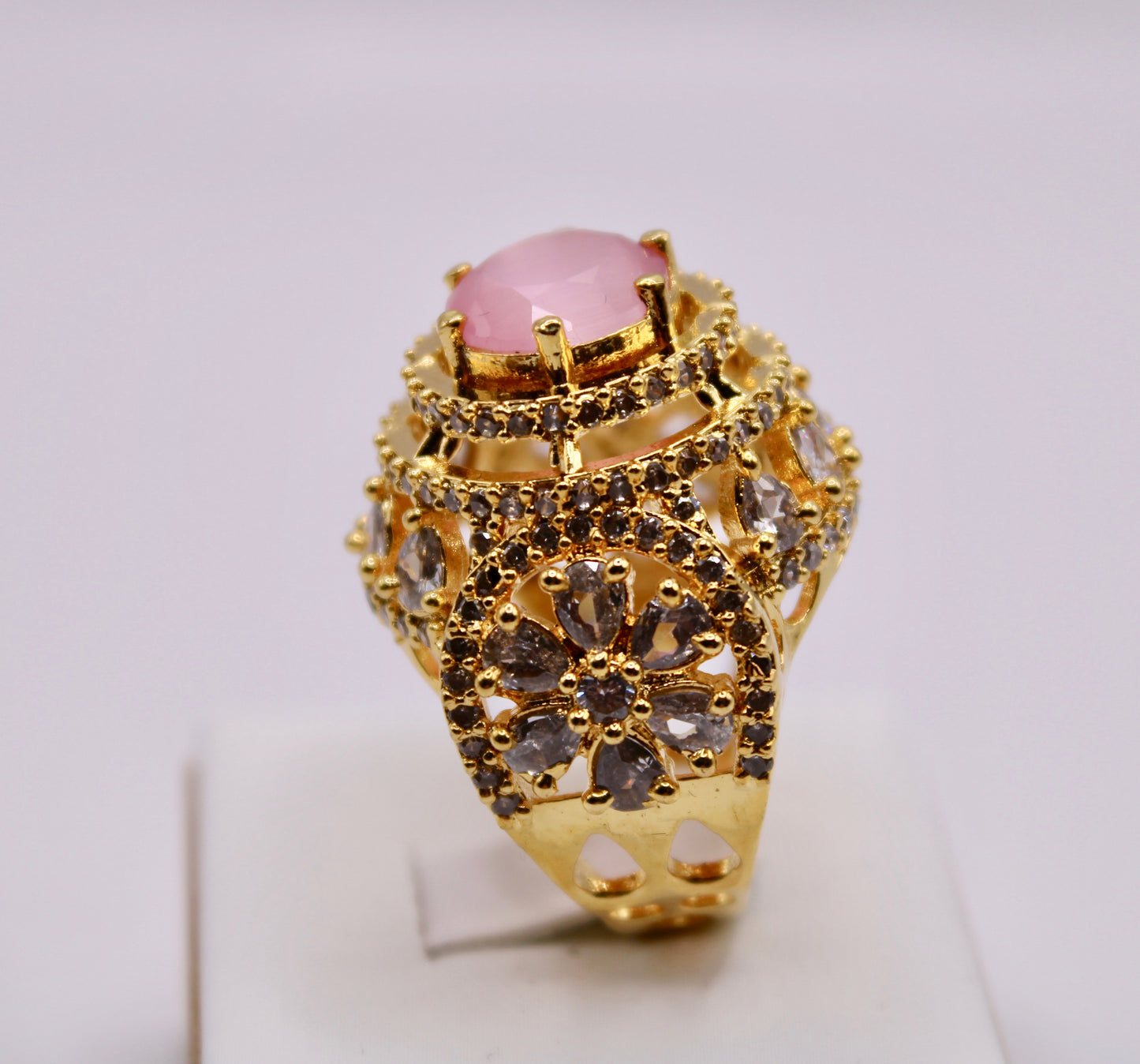 Shahana-E018