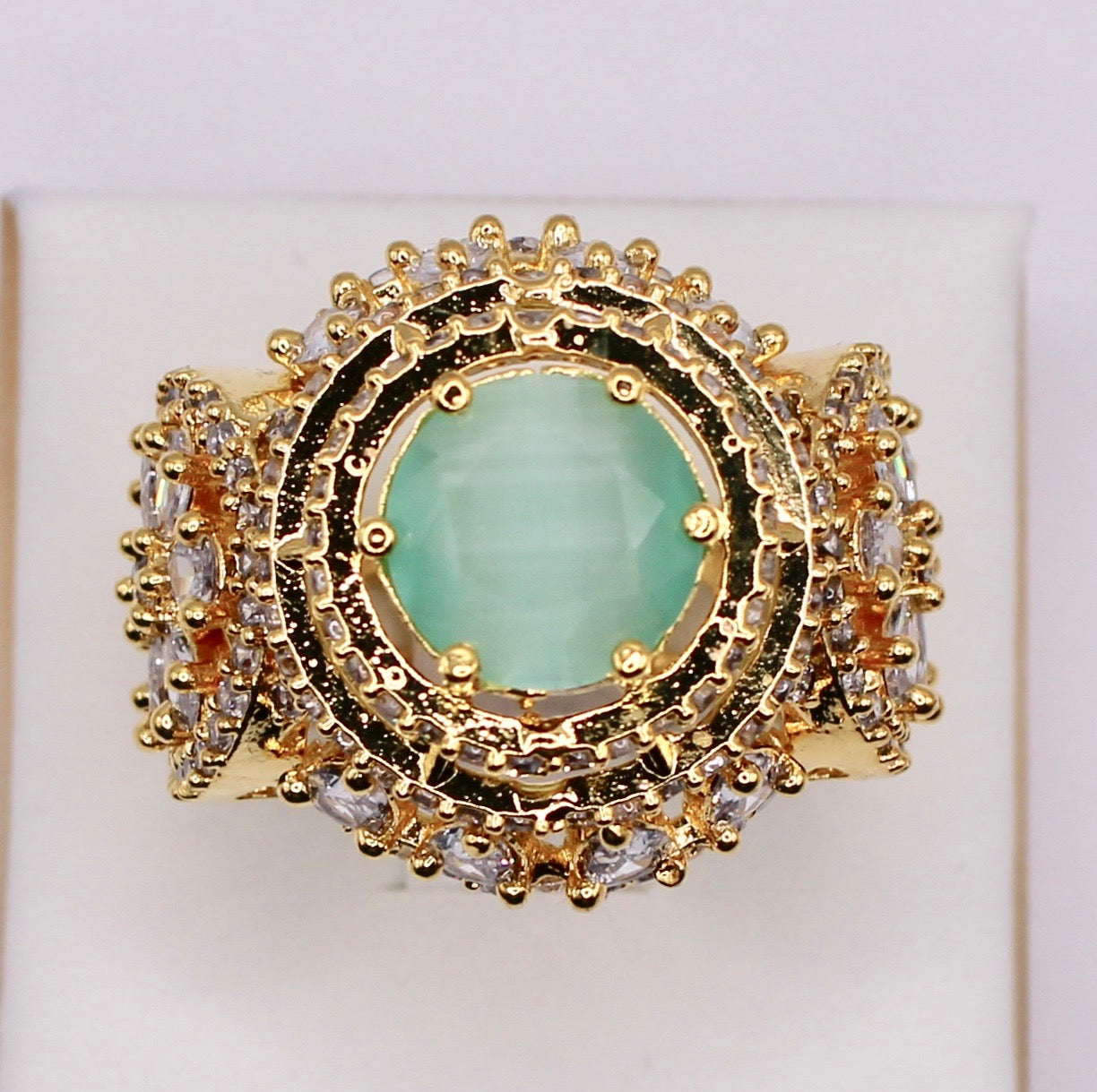 Shahana-E018