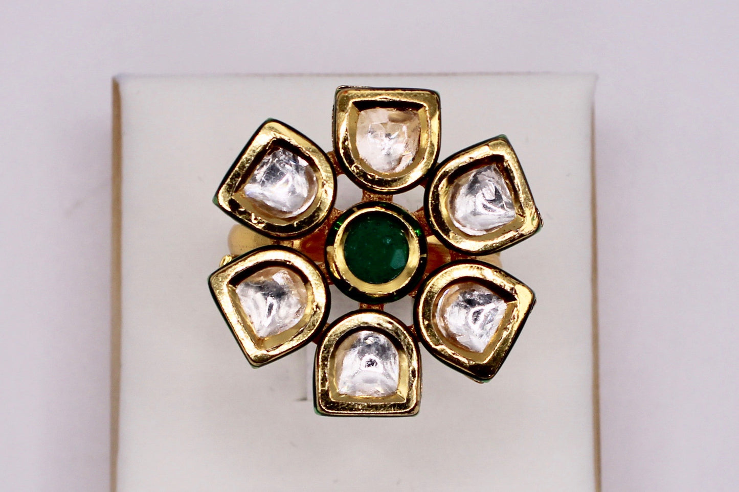 Gul - E2236