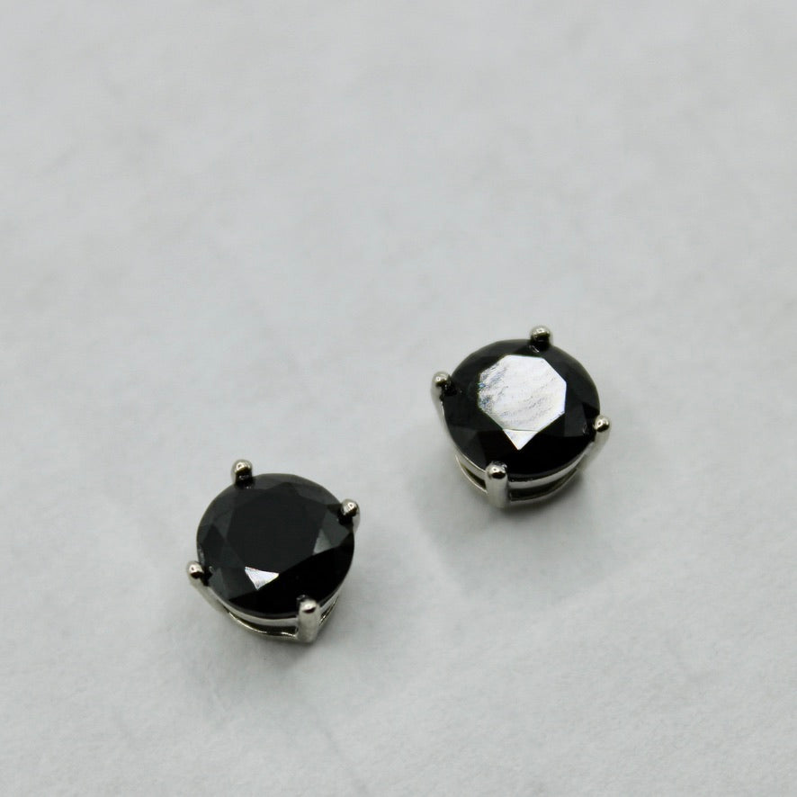 Round-Cut Cubic Zirconia Studs - E2335