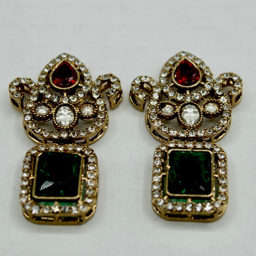 Cubic Zirconia Earrings - E562