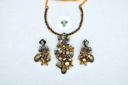 Hand-Crafted Ornate Necklace Set - E4003