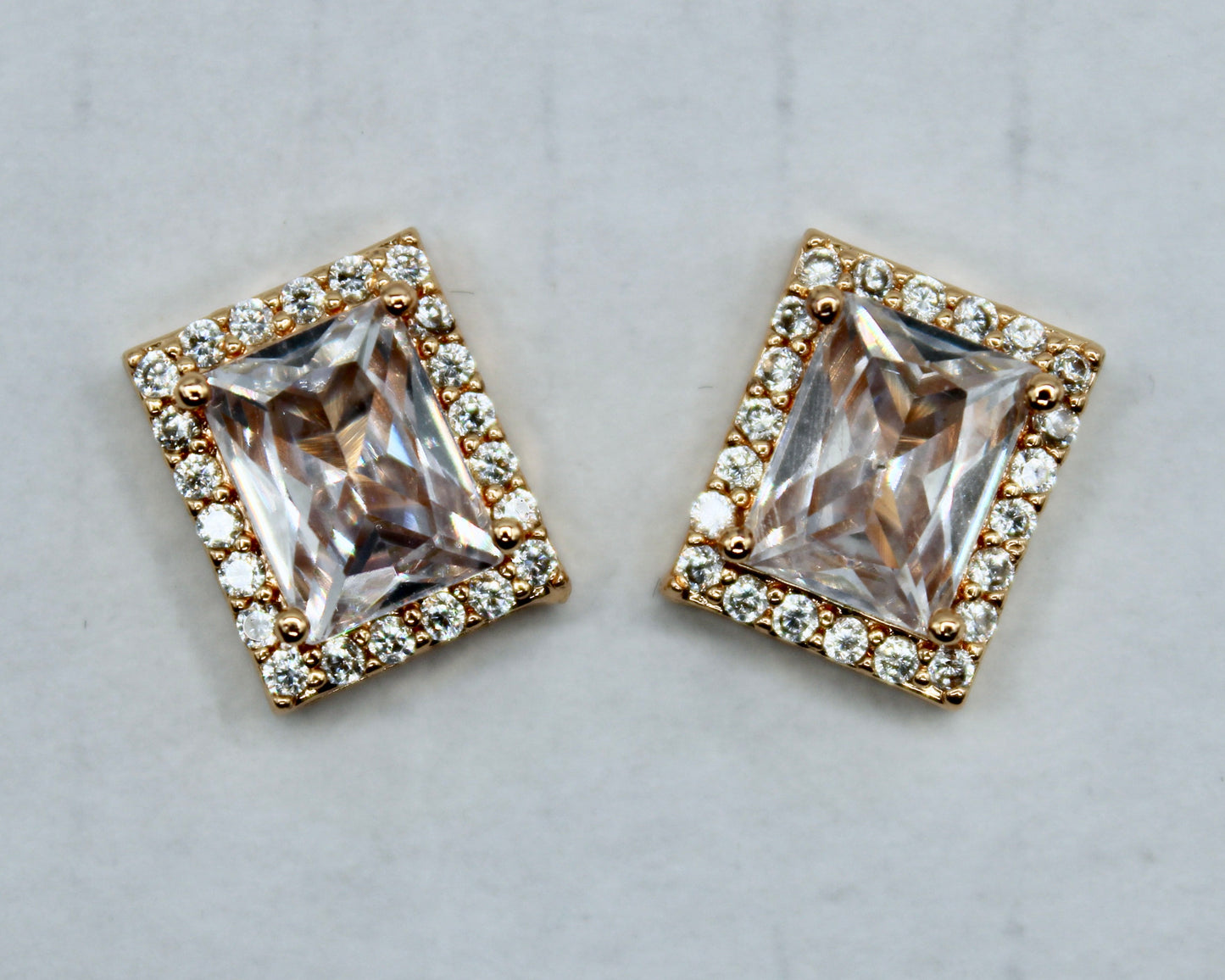Princess-Cut Cubic Zirconia Studs - E2322