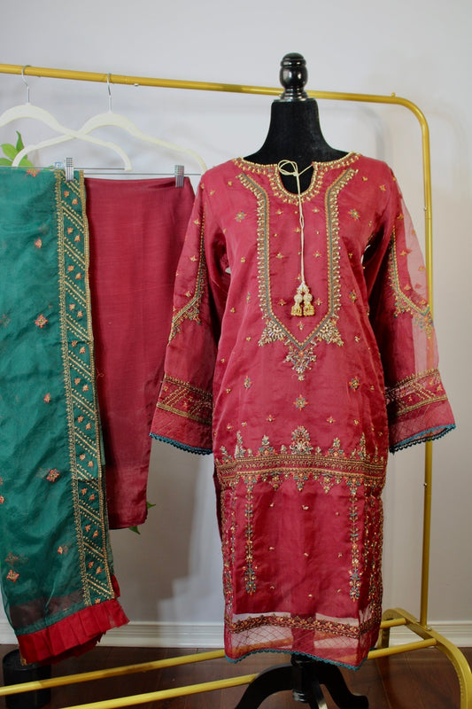 Juhi - E0210