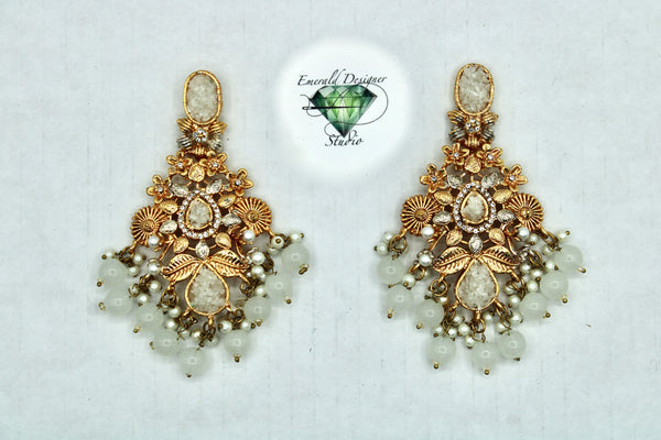 Crushed Stone and Faux Pearl Earrings - E4010