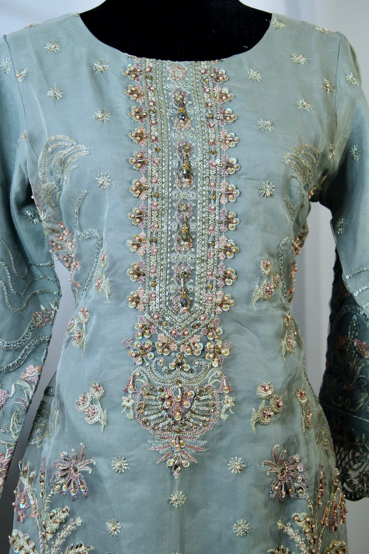 Pari - E78692