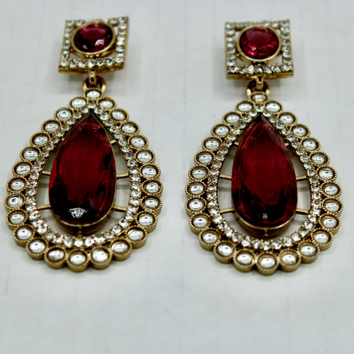 Traditional Cubic Zirconia Earrings - E549