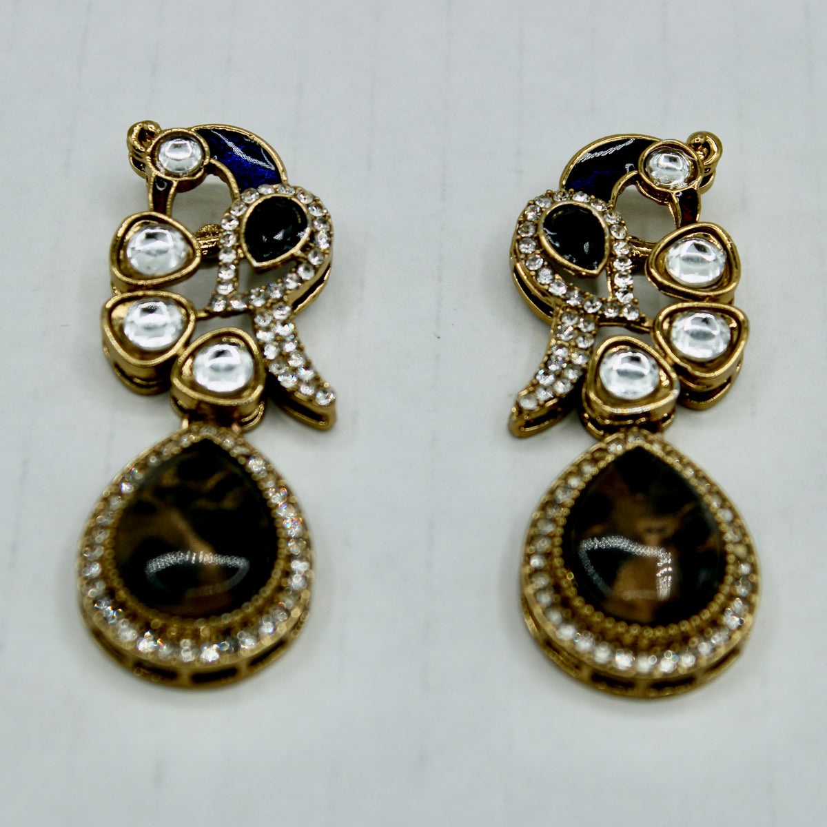Cubic Zirconia Earrings - E544