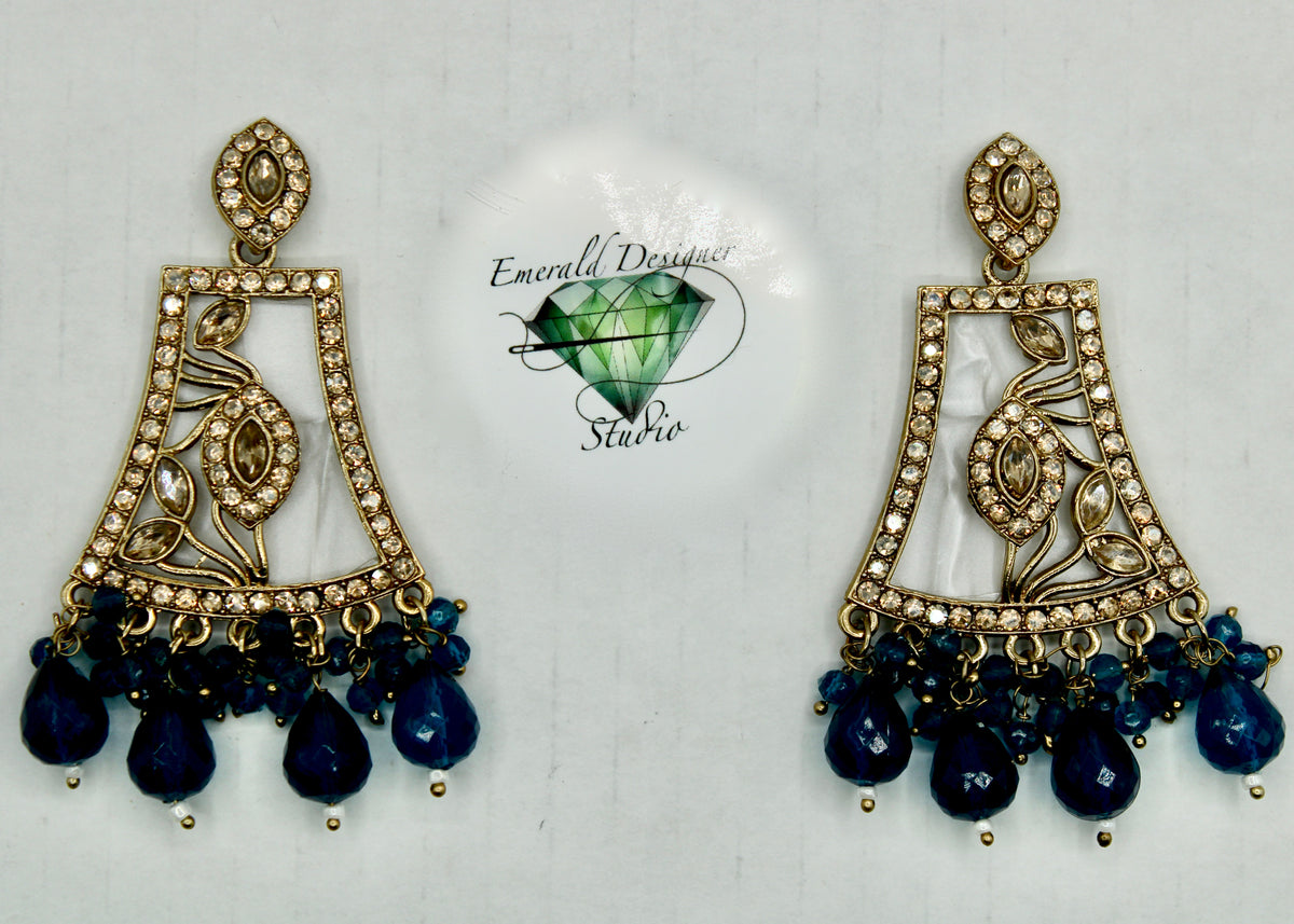 Mother of Pearl and Crystal Earrings - E547
