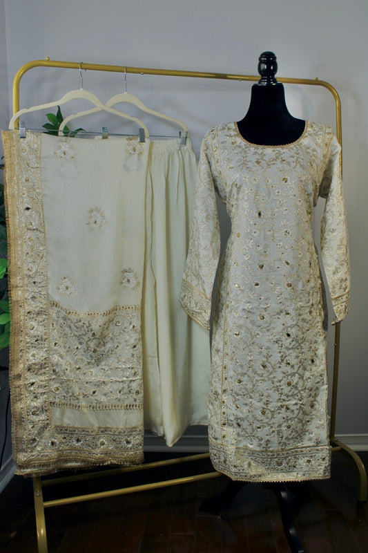 Zarina - E4014