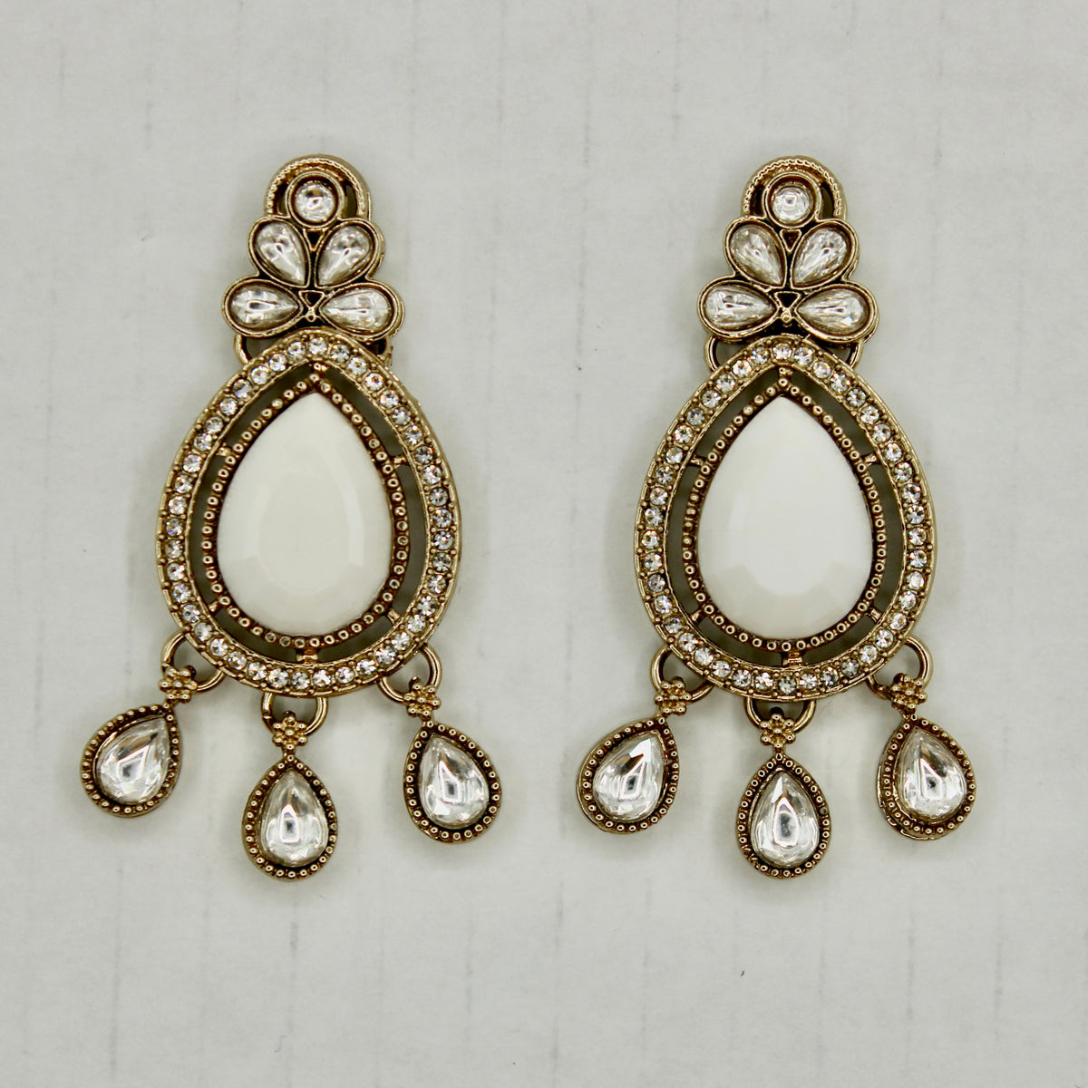 Kundan Cocktail Earrings - E553