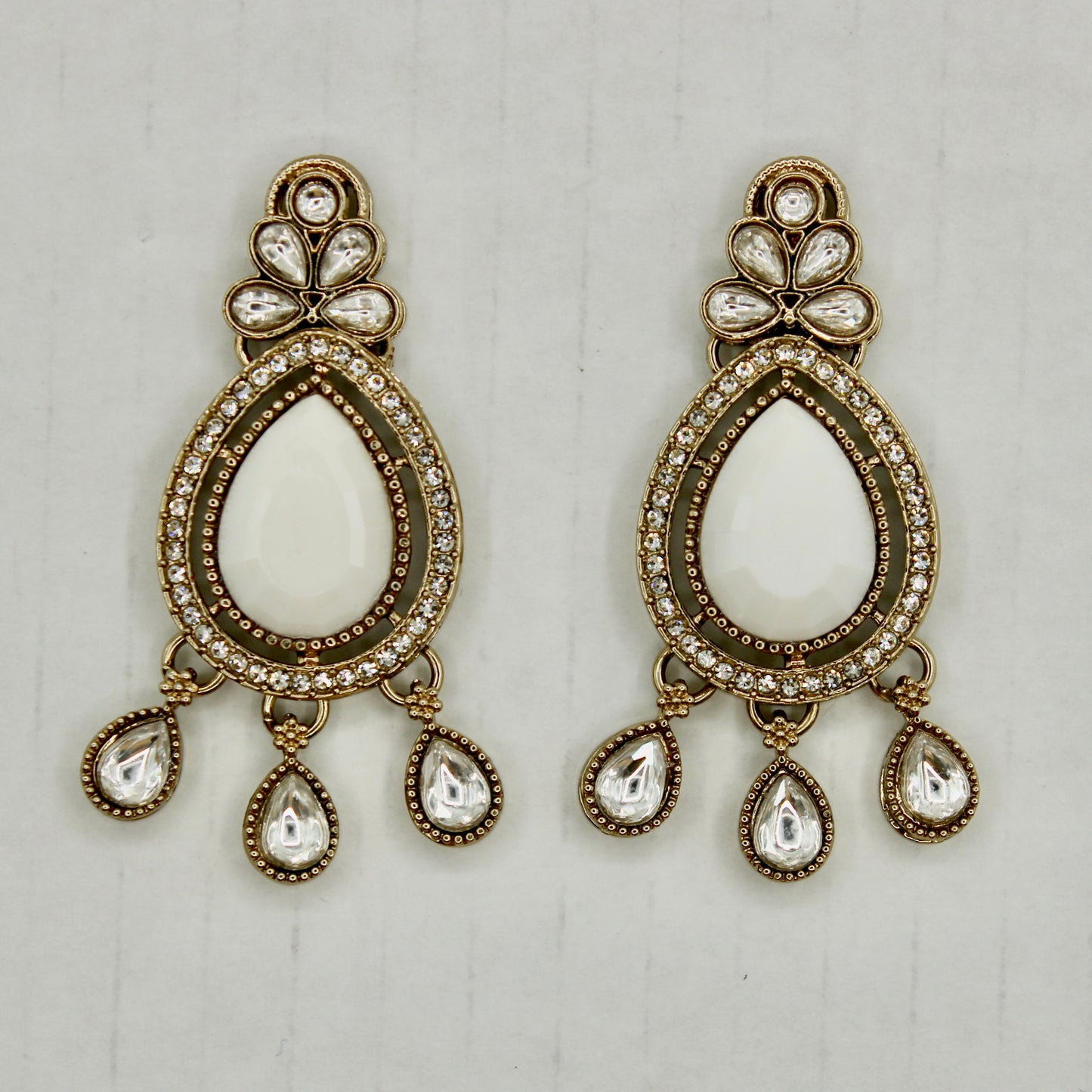 Kundan Cocktail Earrings - E553