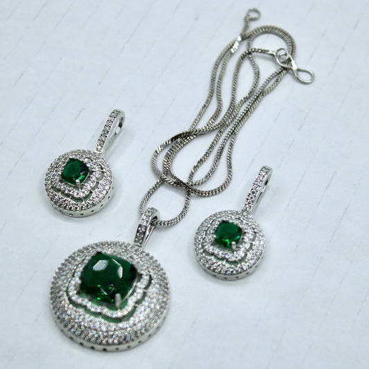 Cushion-Cut Cubic Zirconia Pendant Set - E2288